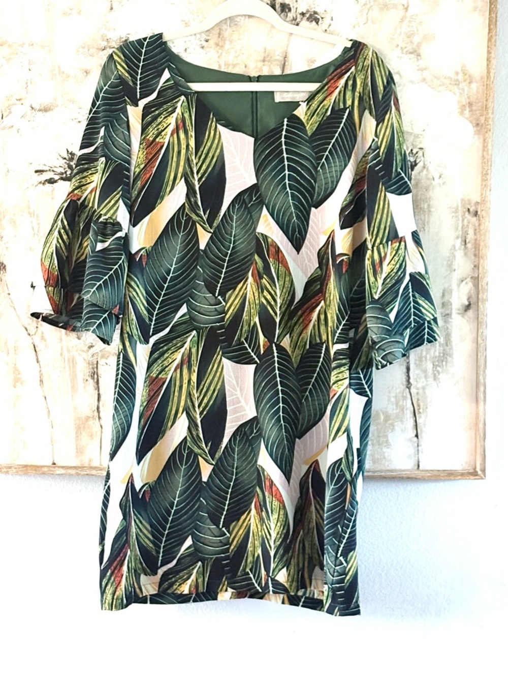 Tropical Palms Bell Sleeve Shift Dress - Picture 2 of 3